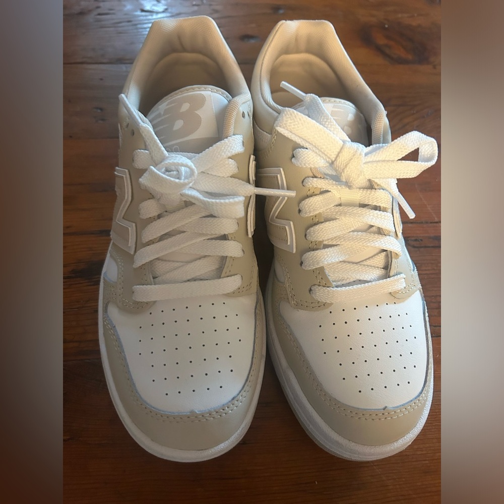 New Balance Sneakers